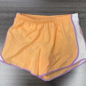 Girls Nike Dry Fit Tangerine, Lilac, White Shorts -XL